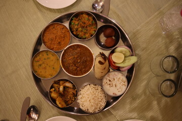 indian food curry and rice