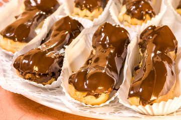 Eclairs