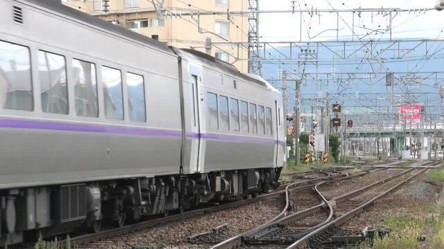 函館本線　キハ261