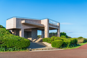 Fototapeta premium 城ヶ島公園にある第一展望休憩所【神奈川県・三浦市】