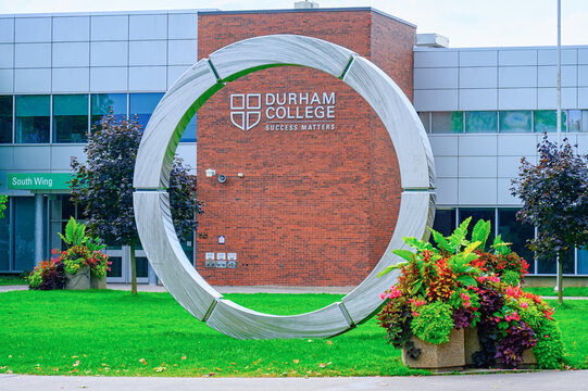 Sculpture and facade of Durham College in Oshawa, Canada