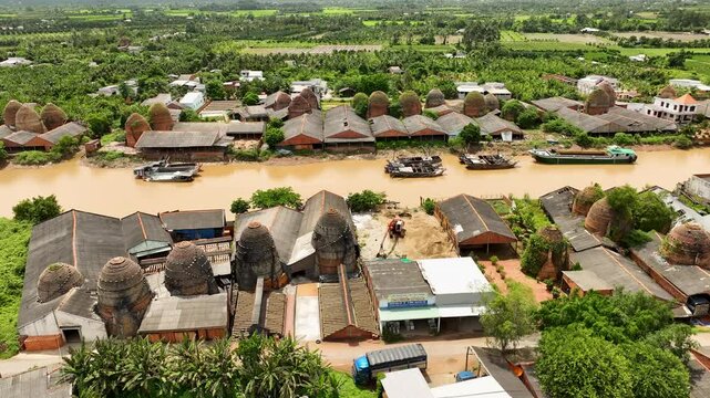 The brick kilns are 300 years old in Mang Thit, Vinh Long, Vietnam, although they are still operating today, the bricks are sold all over the world. Video shot in Vinh Long on September 7, 2024.