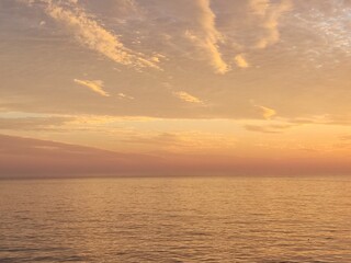 Obraz premium red sunset. Beautiful sunset on West Sea, South Korea
