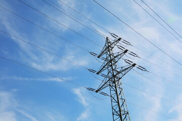 Hochspannungsmast &Uuml;berlandleitung