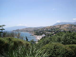 Fototapeta premium view of the sea and mountains