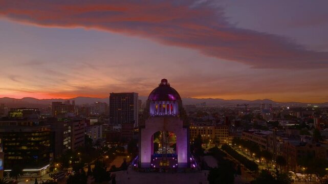 Monumento a la Revoluci&oacute;n