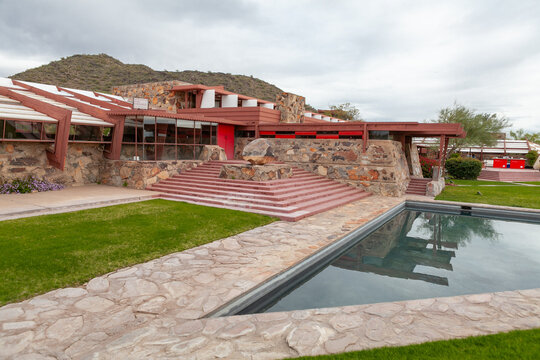 Taliesin West: Frank Lloyd Wright&rsquo;s Winter Home in Scottsdale, Arizona