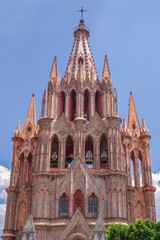 Fototapeta premium dome of the parish of San Miguel Arcangel in San Miguel de Allende Guanajuato. MEXICO