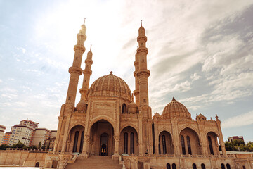 Obraz premium Capture of Heydar Mosque in Baku, Azerbaijan. Religion and Hospitality Concept. Religious Travel. Islam.