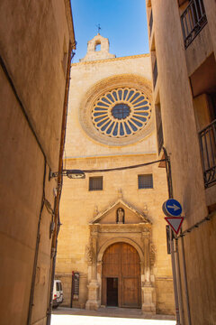 The church was built in 1512 till 1569 by Benet Otger de Lyon in Gothic style and is located in Reus, Catalonia, Spain.