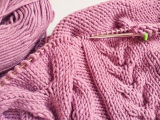 knitting yarn and knitting needles