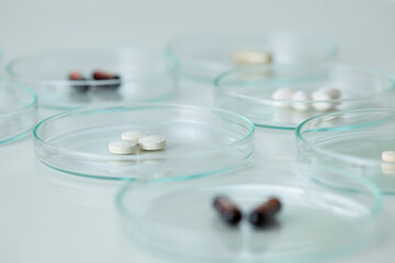 Capsules and Tablets in Petri Dishes
