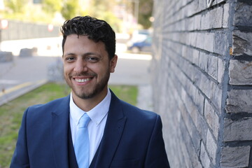 Handsome bearded man wearing a cute suit 