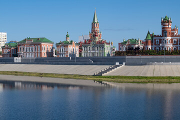 Obraz premium View of Arkhangelskaya Sloboda on a sunny August morning, Yoshkar-Ola