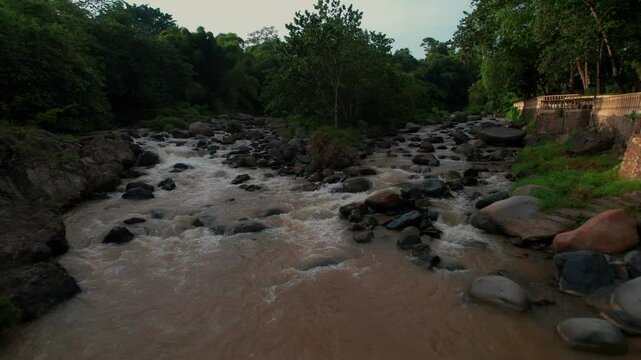 Rio jimenoa, Jarabacoa Republica Dominicana