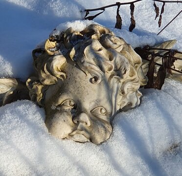 Engel im Schnee