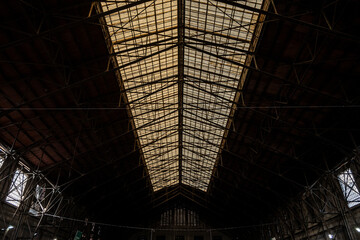 techo de antigua estación de tren
