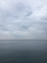Obraz premium View of the Mediterranean Sea on a cloudy day