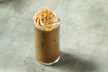 Cold Refreshing Iced Pumpkin Spice Latte