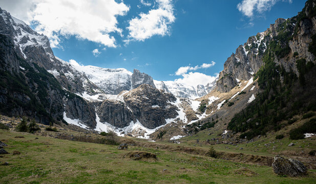 bucegi mountains landscape