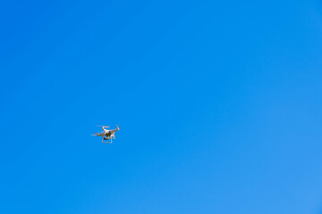 [SHIGA]A famous spot that attracts visitors with its colorful autumn leaves, Drones flying in the sky, Avenue of Metasequoias, Japan