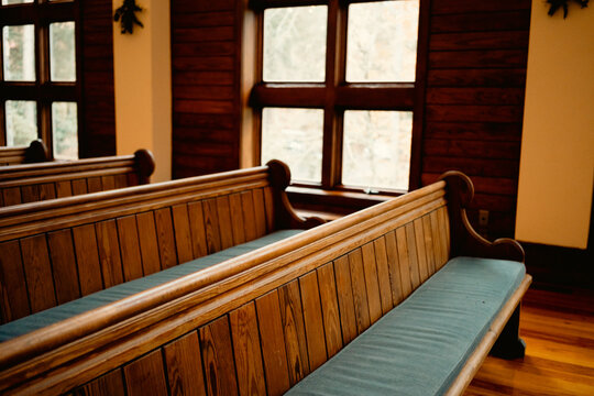 interior church pews