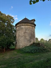 pigeonnier du Ch&acirc;teau de la Durbeli&egrave;re &agrave; Saint-Aubin-de-Baubign&eacute; 