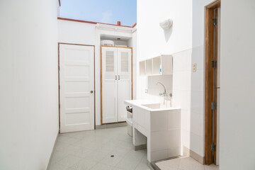 lavanderia en exteriores de casa de playa