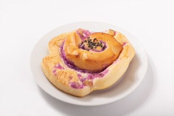 紫いもパン