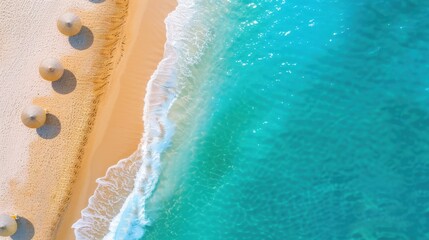 Fototapeta premium Serene Aerial View of Stunning Beach and Ocean Waves