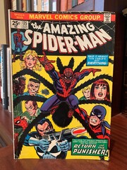 Obraz premium Seattle, WA, USA September 25, 2024 The Amazing Spiderman 135 