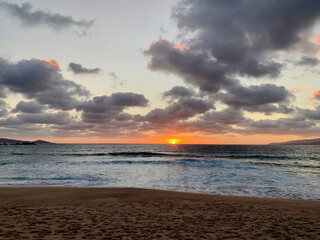 Coucher de soleil sur la plage de Capu Laurosu, Propriano