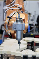 robotic arm with milling end effector