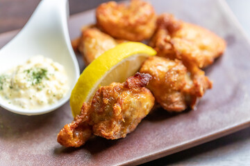 鶏の唐揚げ（タルタルソース）