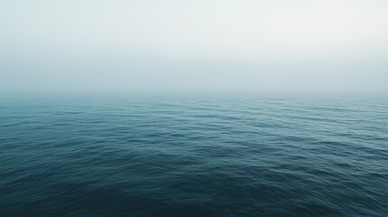 Fototapeta premium The ocean is calm and the sky is cloudy