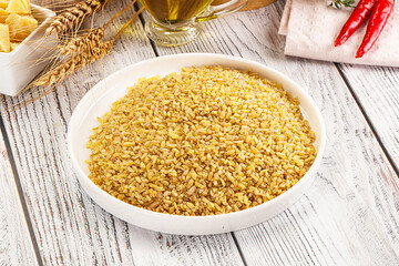 Dry wheat bulgur fow cooking