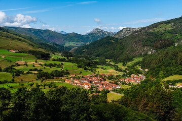 Obraz premium Scenic view of Carmona, a traditional small village in Cantabria