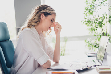 Obraz premium Photo of lovely young lady tired headache manager dressed formalwear comfortable startup office room interior