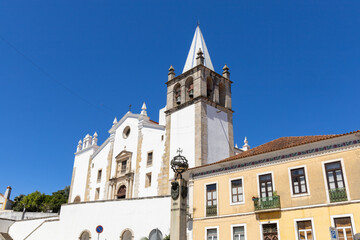 Fototapeta premium Front view Church of Saint Vincent Abrantes Portugal