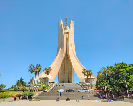 The Martyrs' Memorial, Martyrs' Sanctuary or Maqam Echahid, built in memory of the martyrs of the war of independence, overlooking the city of Algiers, Algeria