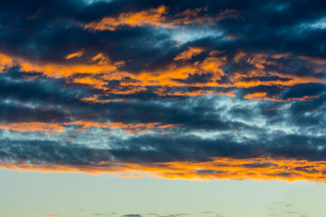 Abendrot - Wolken am Himmel