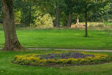Die Evenburg in Ostfriesland