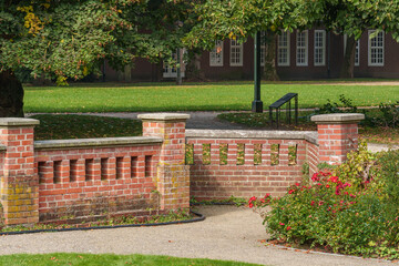 Die Evenburg in Ostfriesland