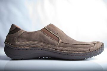 Men's shoes made of genuine leather.