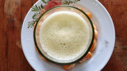 Glass of green juice 