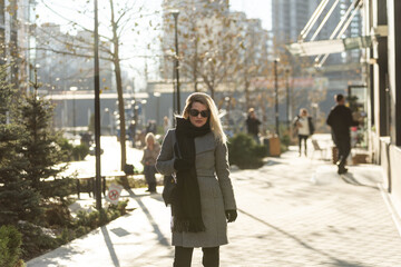 Portrait of a glamorous business woman in the street