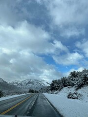 Rua com Neve na Patagonia Argentina