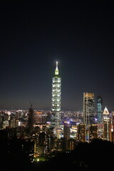 Fototapeta premium 타이베이 101 타워의 야경