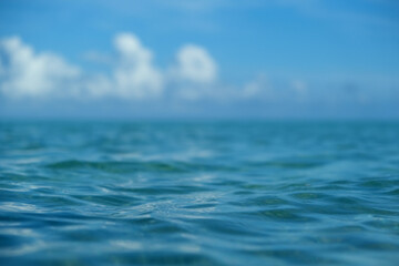 Fototapeta premium Blue ocean close-up and sky
