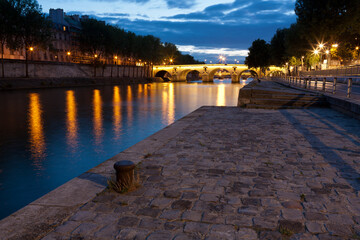Quai des C&eacute;lestins et le pont Marie de Paris